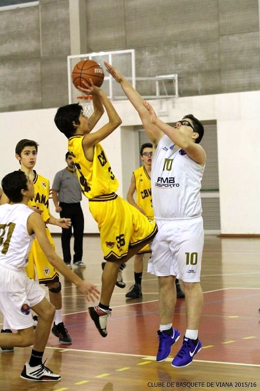 Clube de Basquete de Viana entra a perder no campeonato