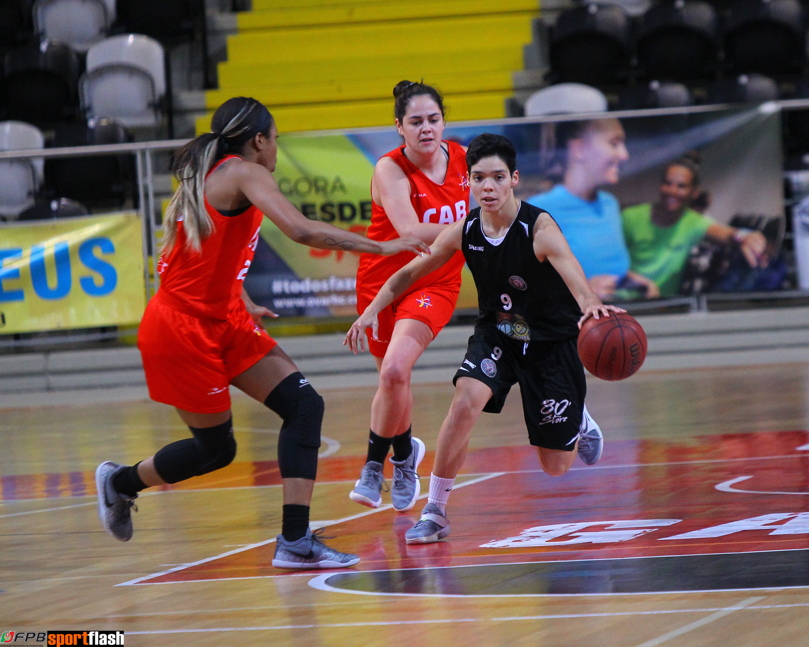 CARNIDE CLUBE/HOLOS CAMPEÃO NACIONAL - Carnide Clube/Holos - Basquetebol