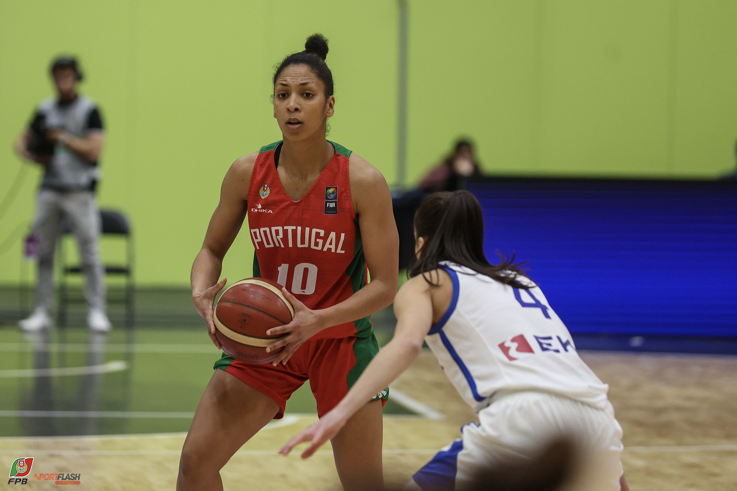 Portugal continua na luta pela presença no EuroBasket feminino