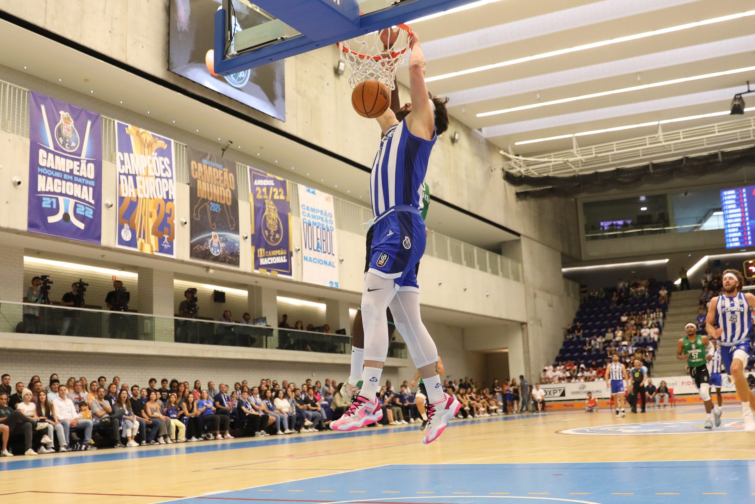 Basquetebol: Sporting vence FC Porto no Dragão